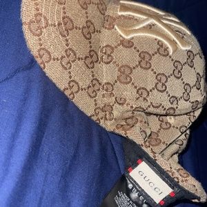 Gucci hat